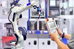 اطلاعیه نیاز به پژوهشگر در زمینه کنترل و رباتیک